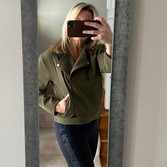 Very J Motorcycle jacket olive green suede size medium - Picture 2 of 7
